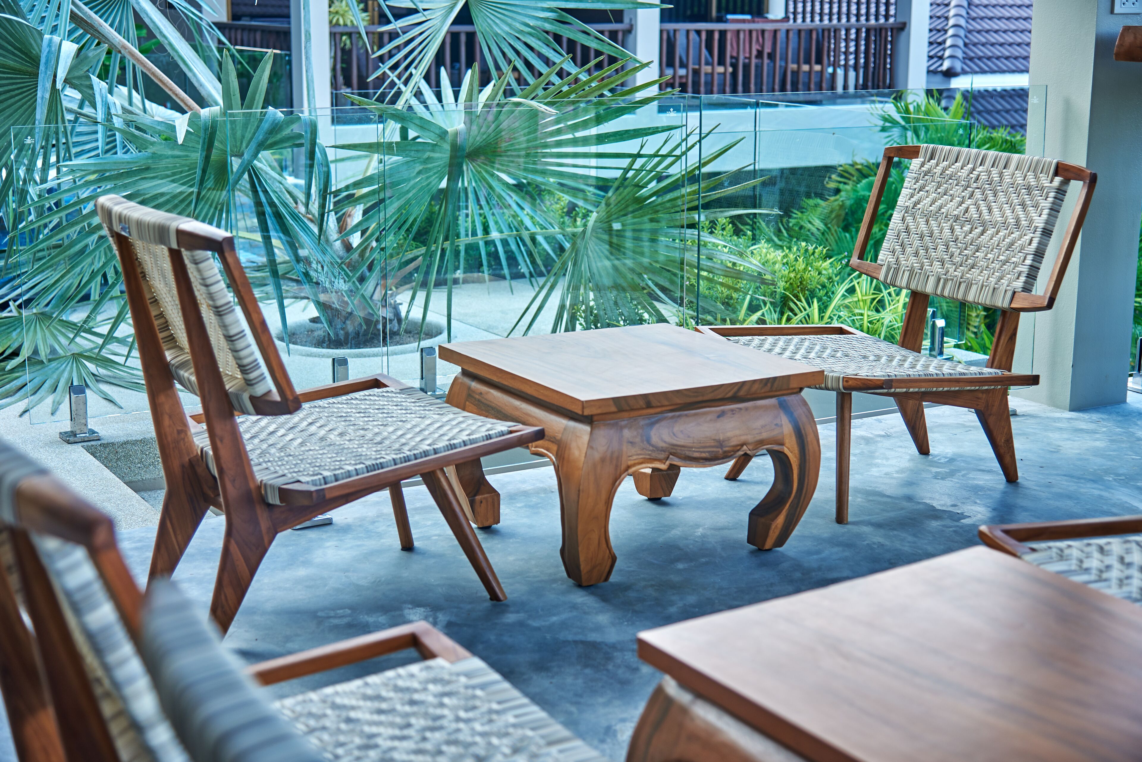 Tempat makan outdoor