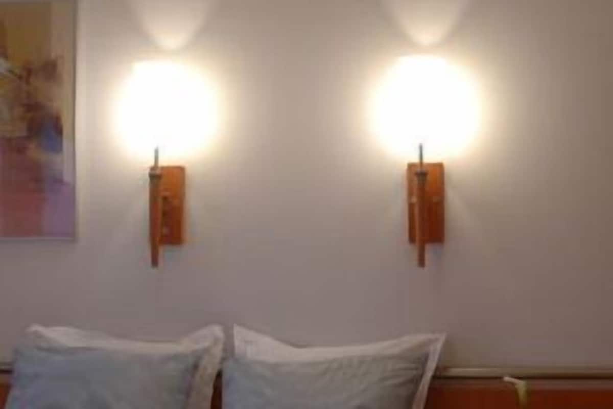 double room | free cots/infant beds, rollaway beds, free wifi, bed sheets