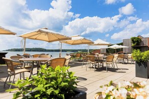 Terrace/patio - Sixtus Sinatur Hotel og Konference (Middelfart)