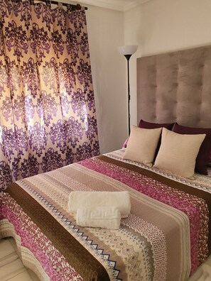 Double Room | Free WiFi, bed sheets