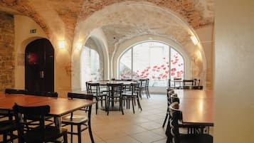 Petit déjeuner continental compris tous les jours