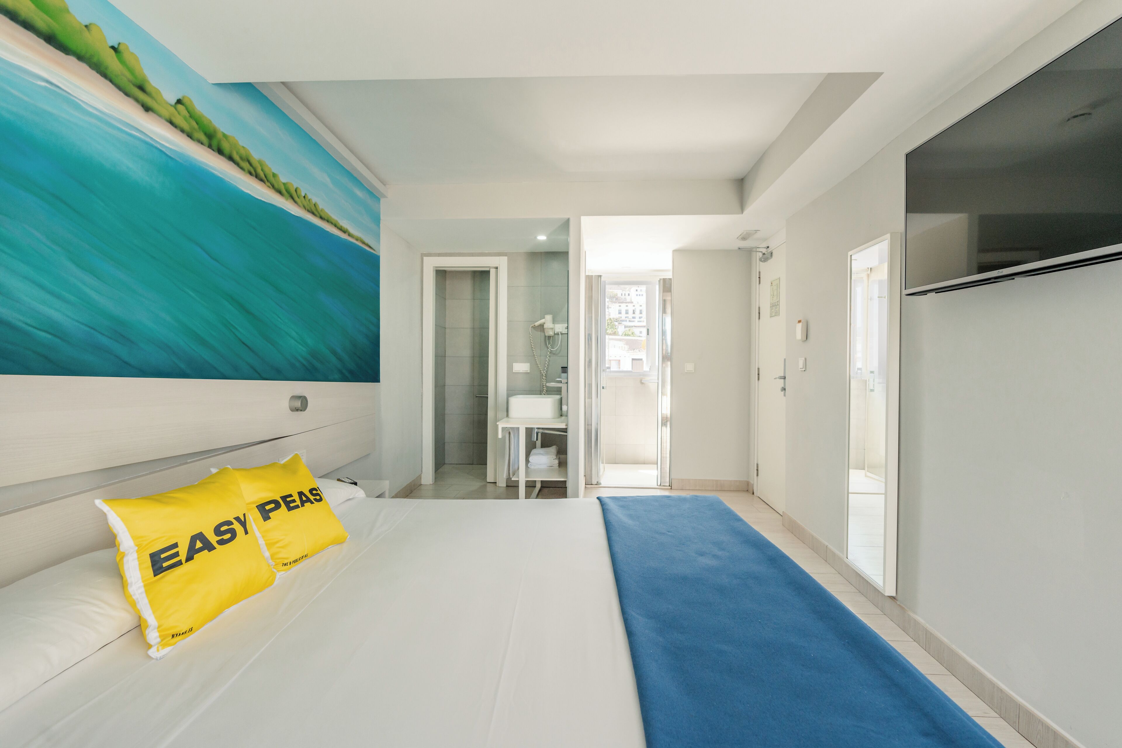 Photo - Ryans La Marina