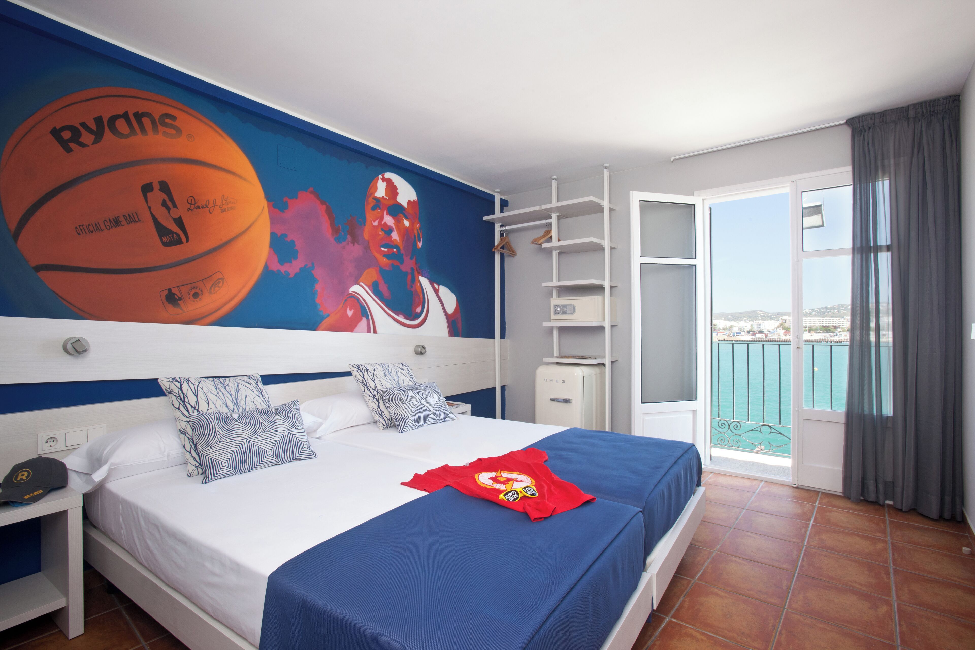 Photo - Ryans La Marina