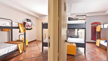 Premium Double Room, 1 Double or 2 Twin Beds | 1 bedroom, desk, iron/ironing board, free WiFi