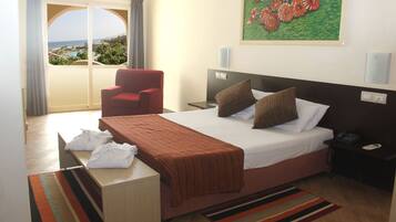 Minibar, in-room safe, desk, free cots/infant beds