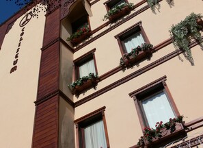 Exterior - Hotel Coliseum (Istanbul)