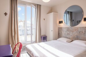 Cofres nos quartos, Wi-Fi de cortesia, roupa de cama