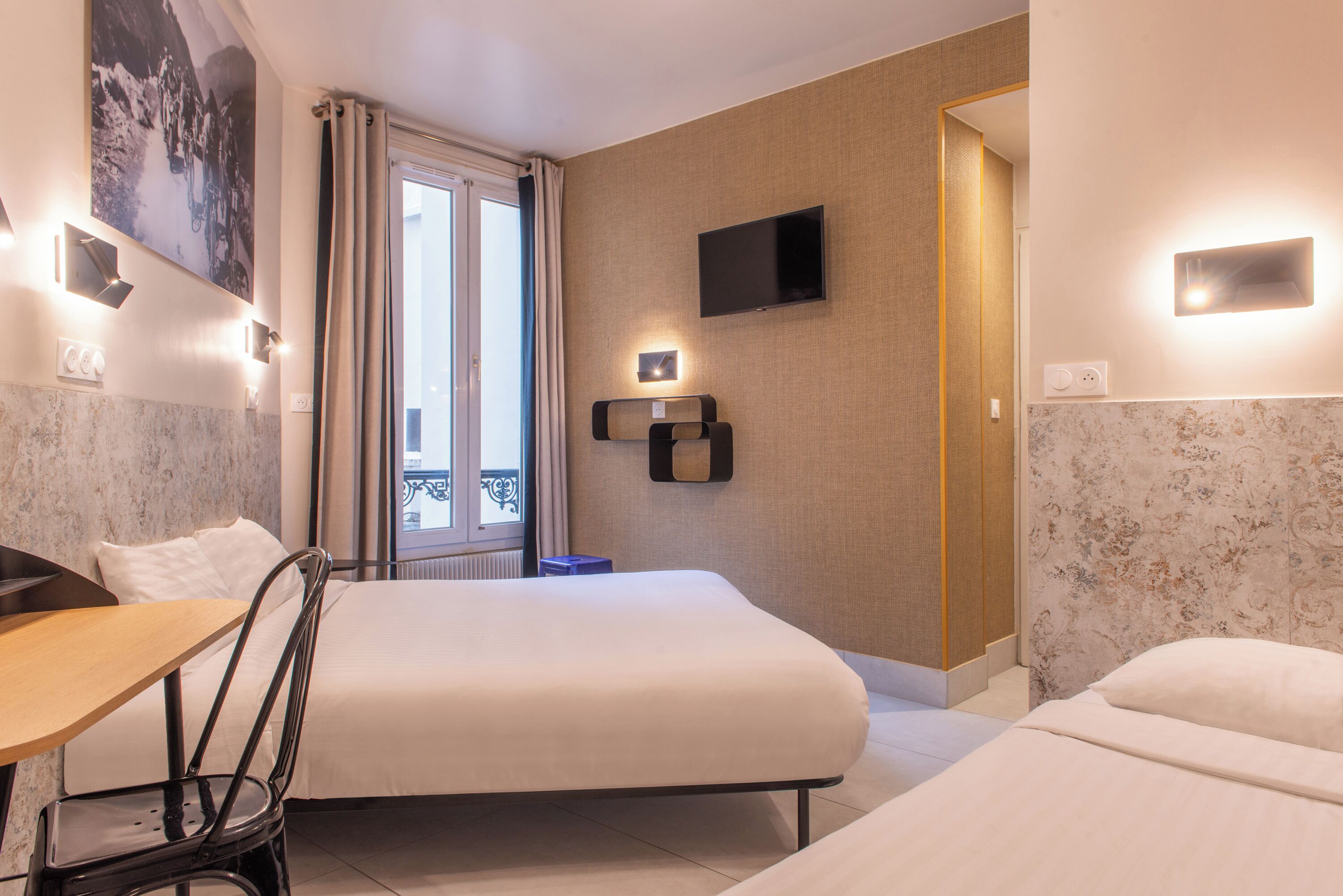 in-room safe, free wifi, bed sheets