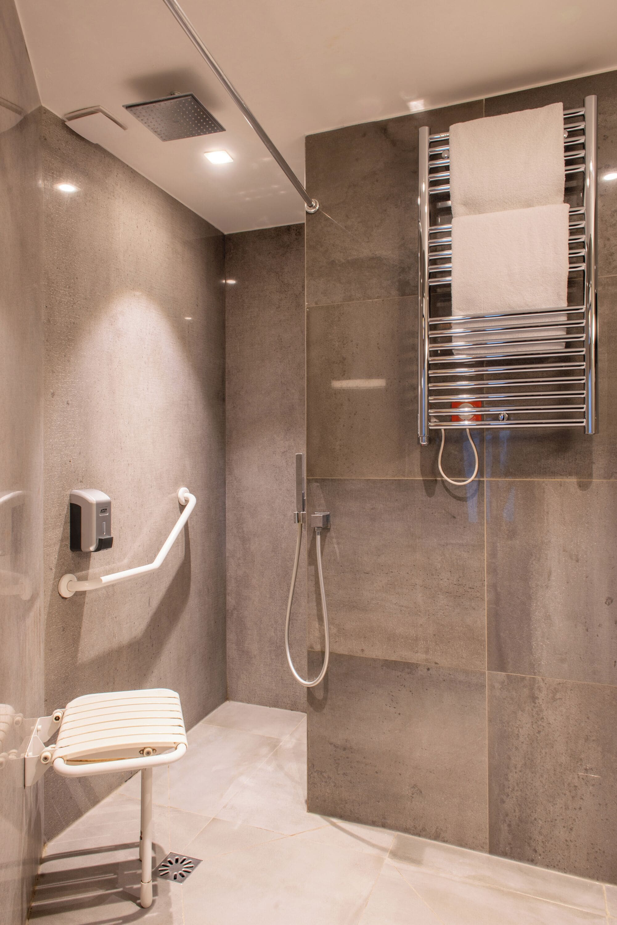 double room | accessible bathroom