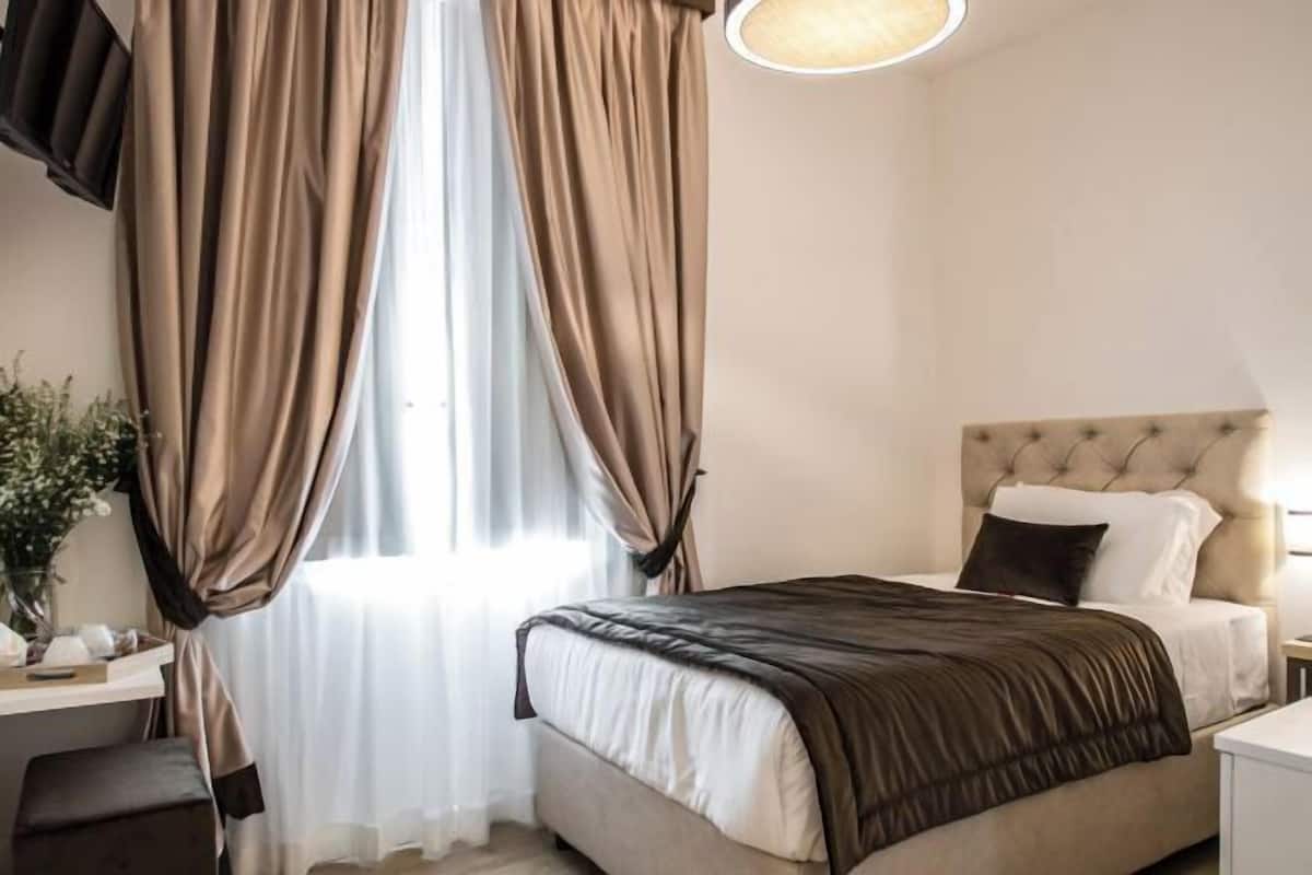 Minibar, in-room safe, desk, blackout curtains