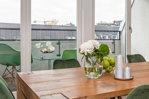 Deluxe Penthouse, Balcony | Balcony - Apartments Rosenthal Residence (Berlin)