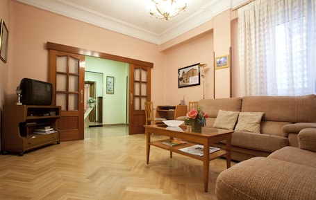 Interni. Hostal Maria Luisa