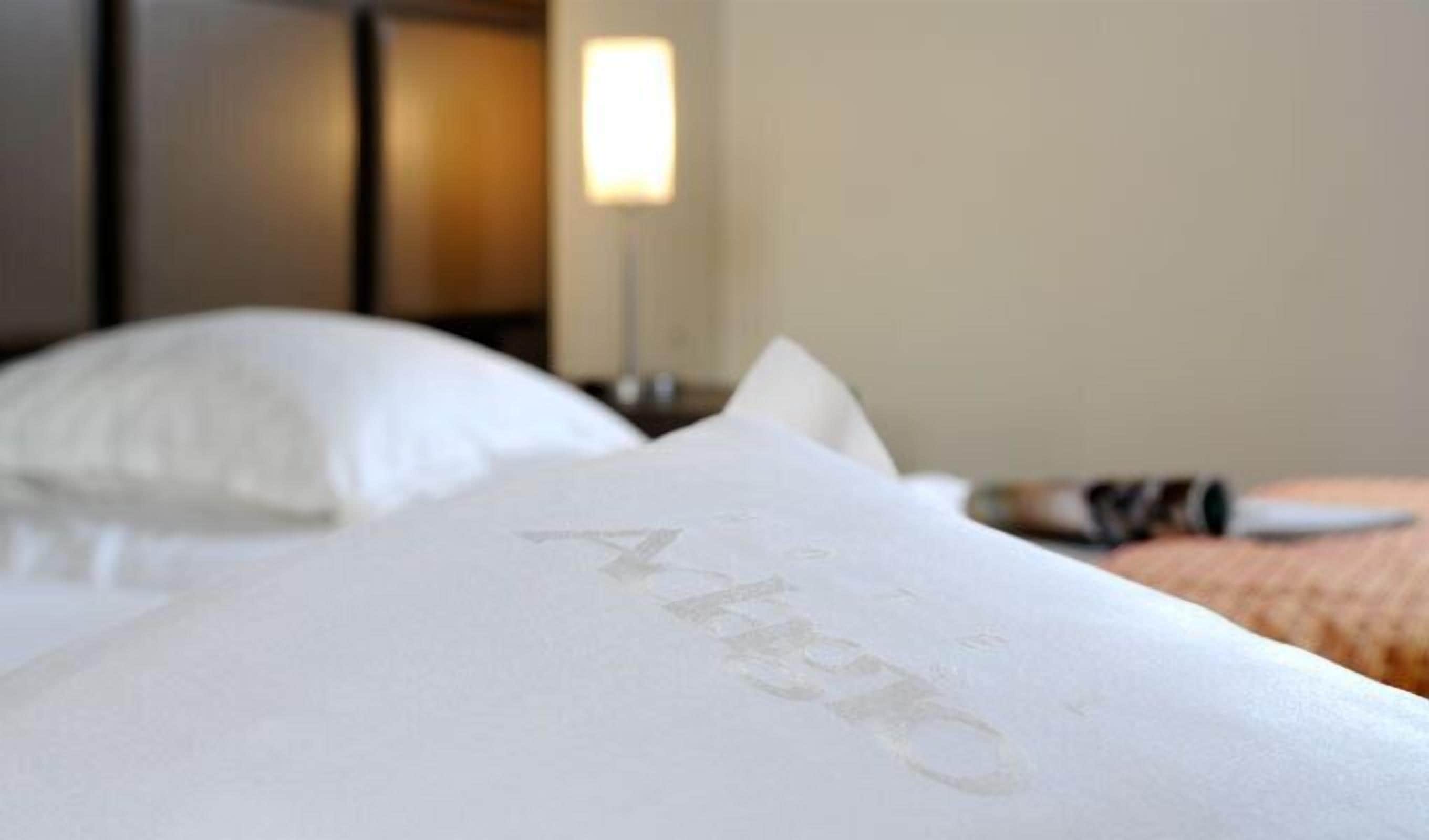 down duvets, in-room safe, desk, cots/infant beds