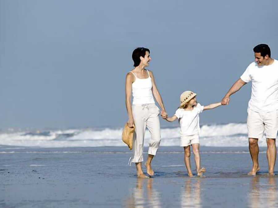 Plage à proximité, chaises longues