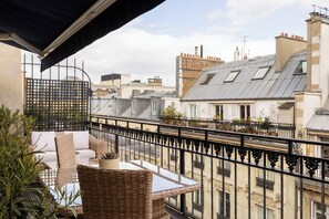 Superior Room, Terrace | Egyptian cotton sheets, premium bedding, minibar, in-room safe - Hotel & Spa Royal Madeleine (Paris)