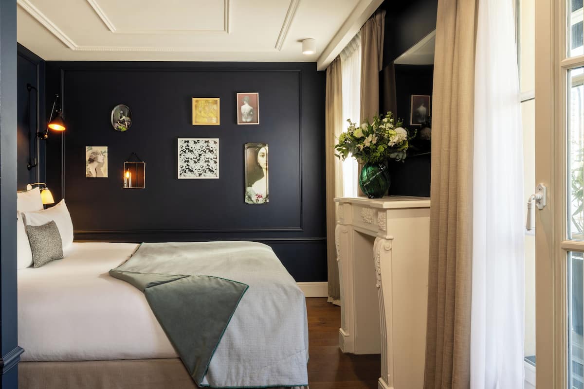 Superior Room, Terrace | Egyptian cotton sheets, premium bedding, minibar, in-room safe