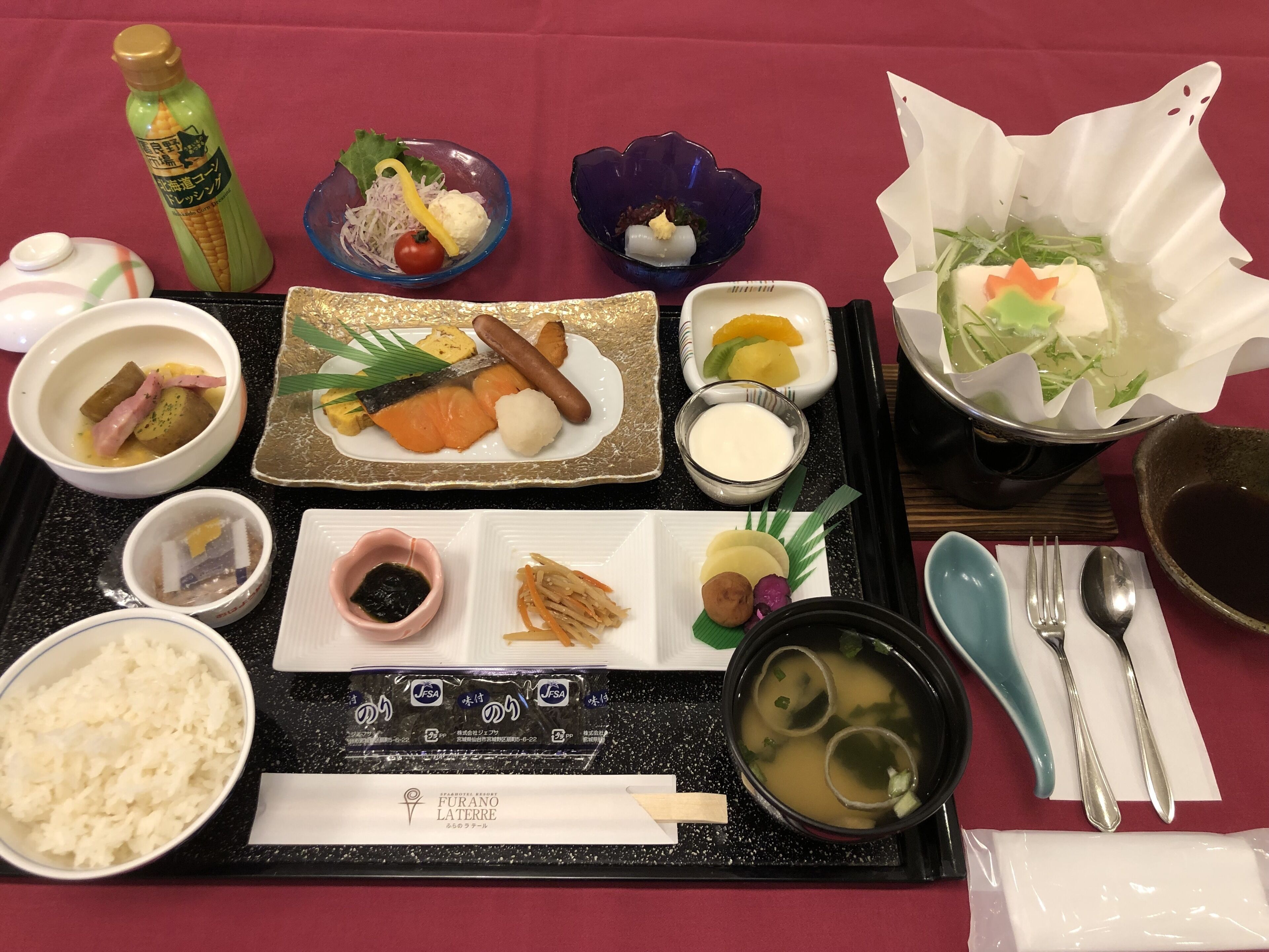 daily local cuisine breakfast (jpy 2200 per person)