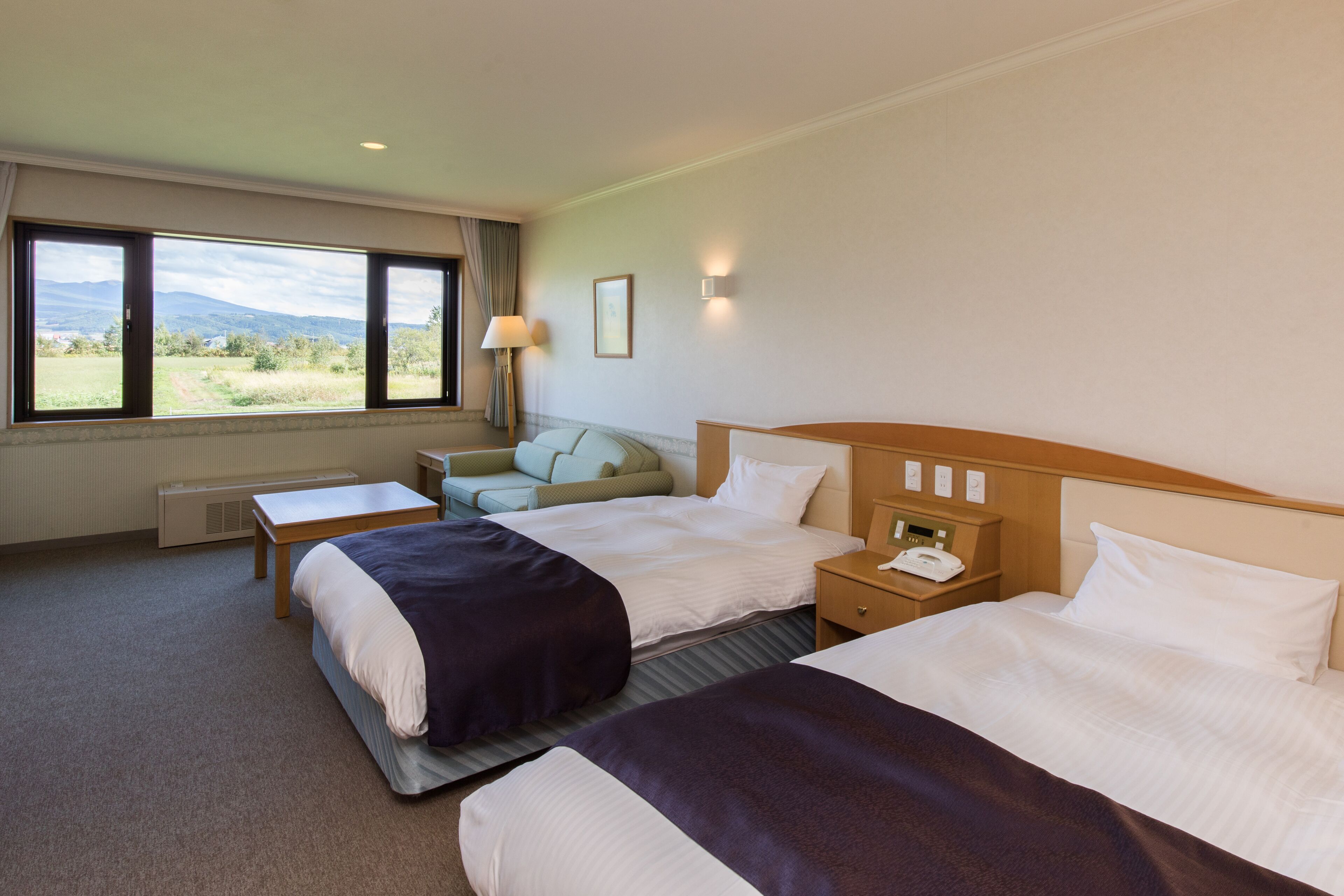 Triple Room, Mountain View