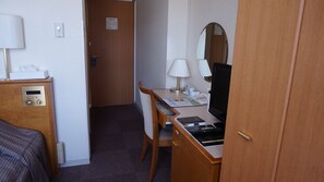 Schreibtisch, kostenloses WLAN, Bettwäsche