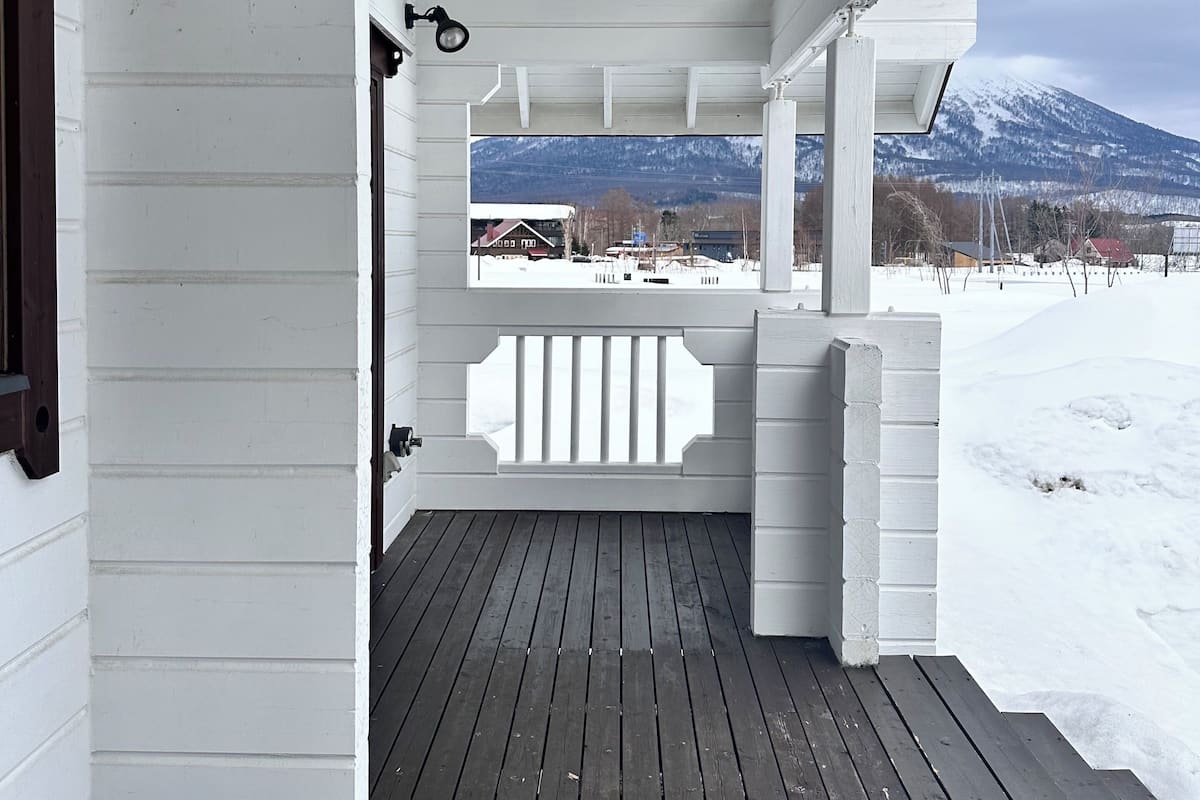 One Bedroom Loghouse Tonttu
