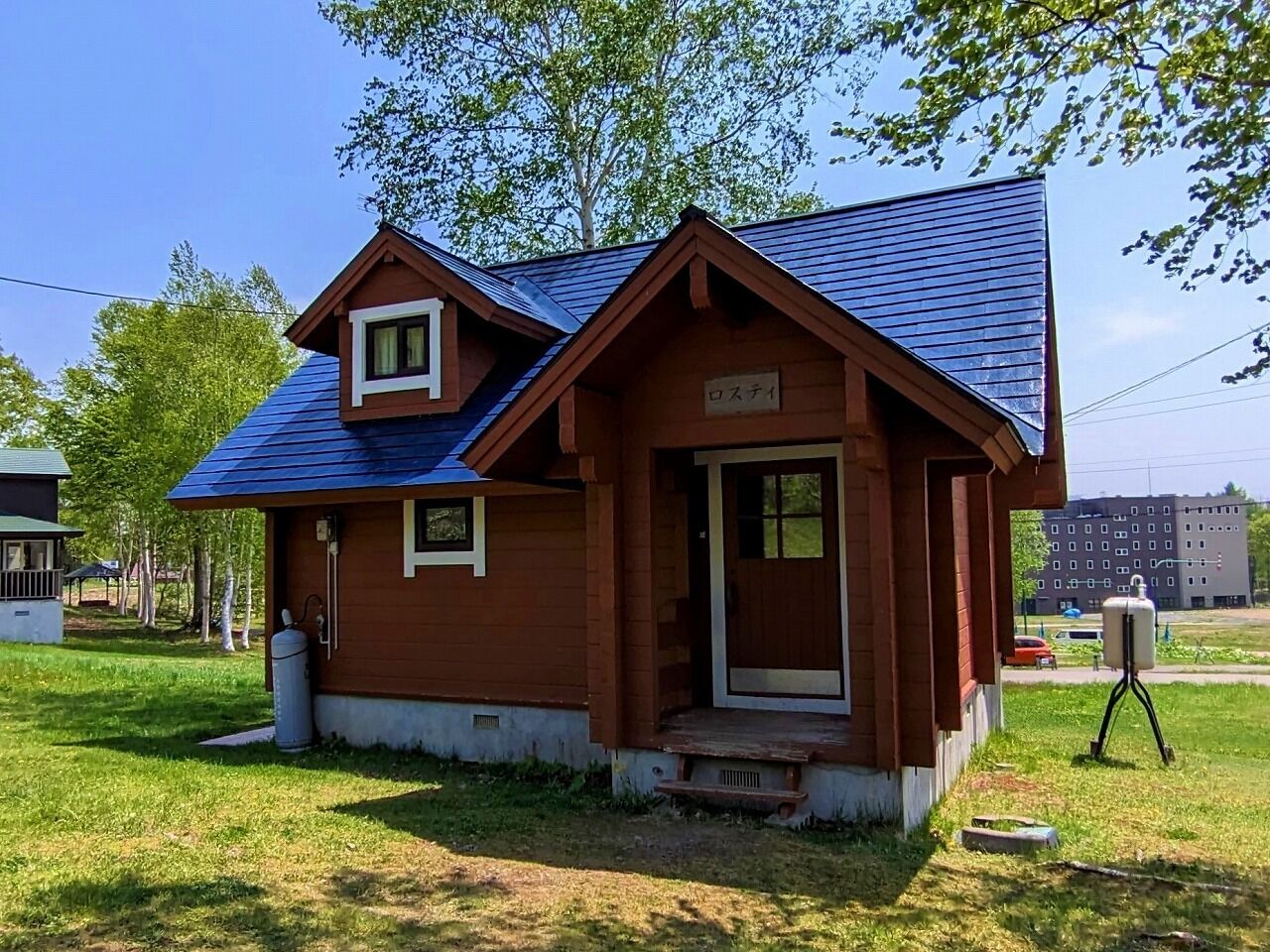 Two Bedroom Cosy Loghouse Stay | Individually decorated, individually furnished, bed sheets