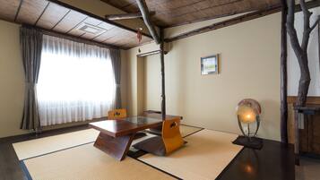 Japanese Western Room, Non-Smoking | In-room safe, desk, free WiFi