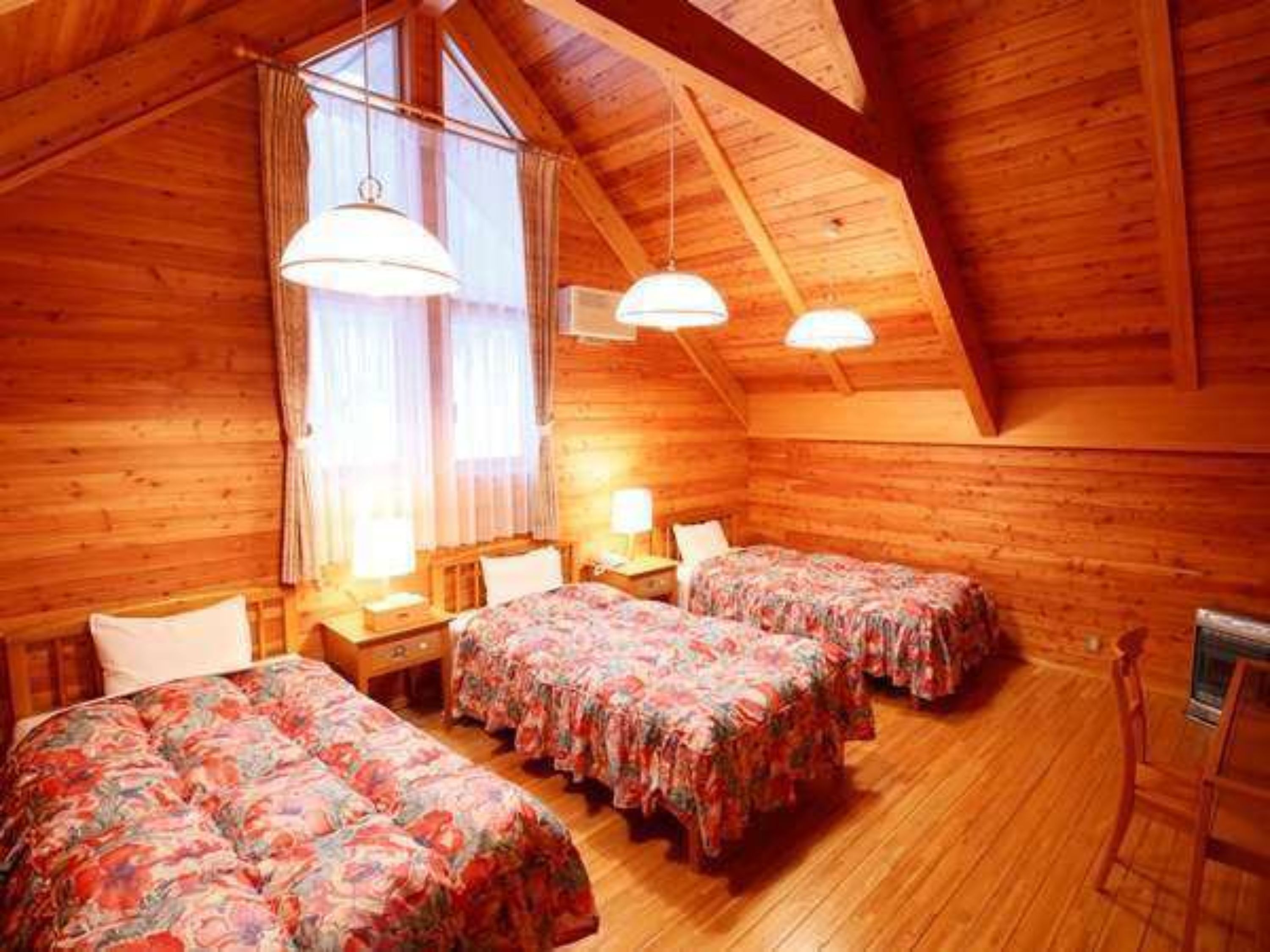 wide cottage, smoking, room only | desk, laptop workspace, iron/ironing board, free wifi