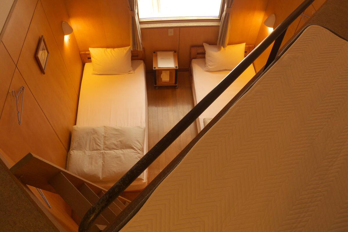 Triple room with Loft (no bathroom), Mountain View, Non Smoking | Iron/ironing board (on request), free WiFi, bed sheets