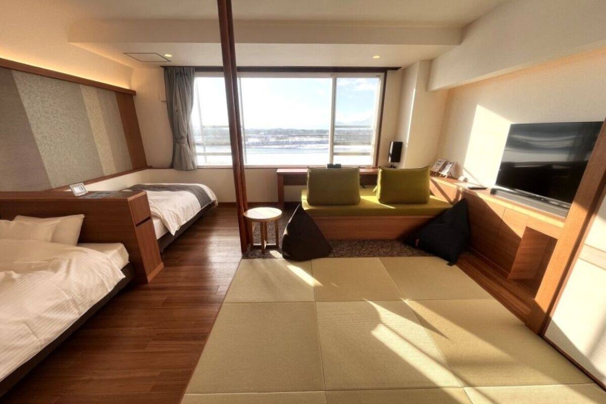 Synchronized Twin Room, Japanese Western Style, Non Smoking | In-room safe, iron/ironing board (on request), WiFi (free), bed sheets