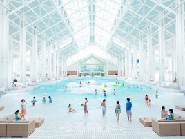 Body treatments, aromatherapy, sports massages, facials