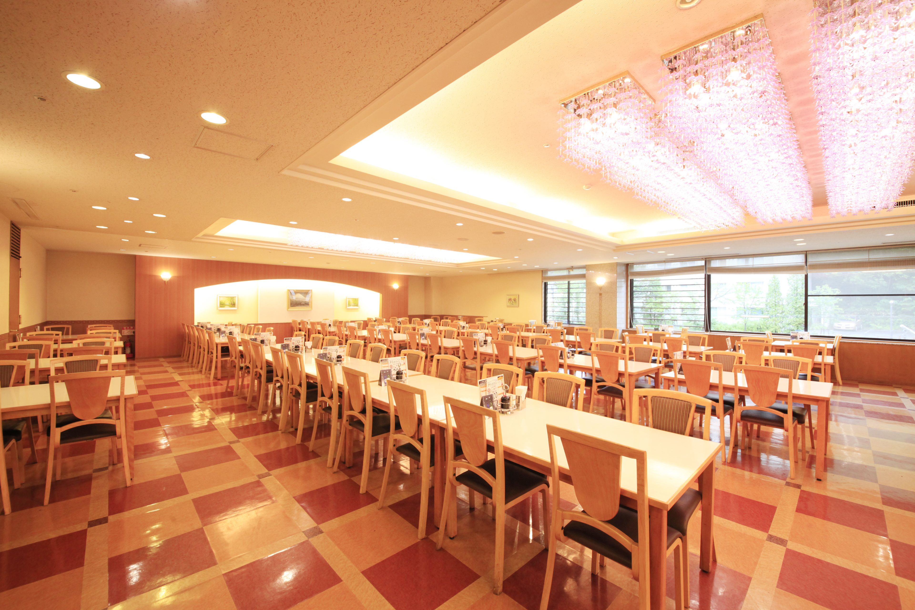 breakfast and dinner served