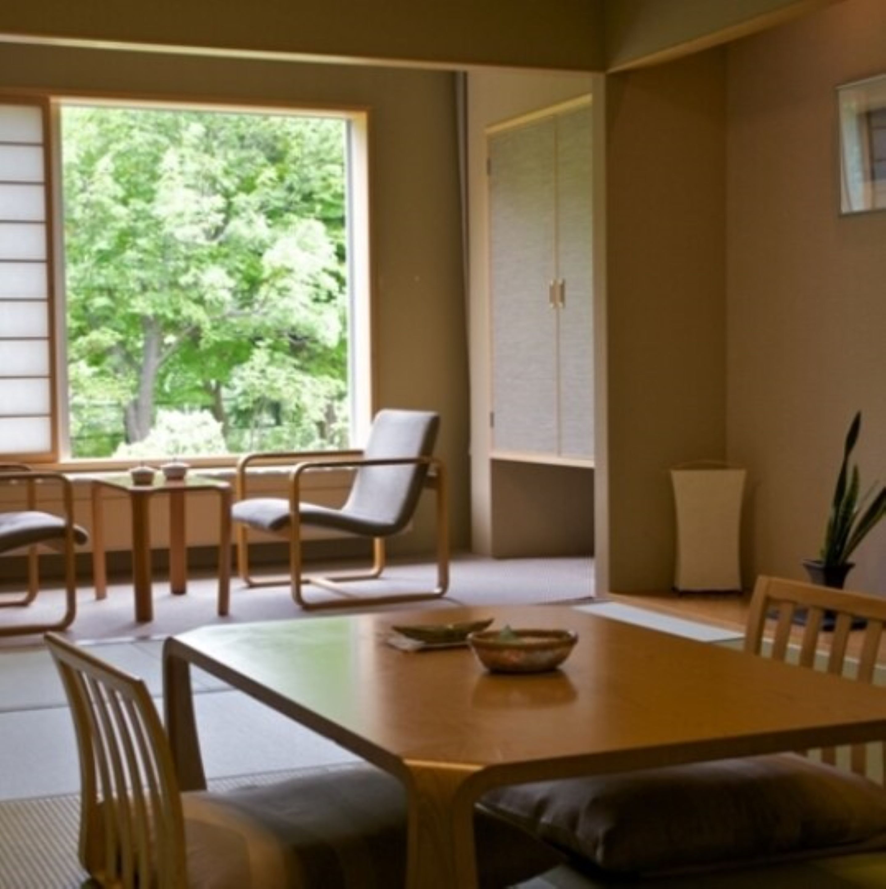 ห้องทราดิชันนัล (Japanese Style) | ตู้นิรภัยในห้องพัก, โต๊ะทำงาน, Wi-Fi ฟรี