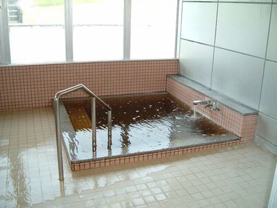 Circle House Akai Beret