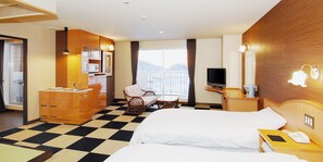 In-room safe, iron/ironing board, free WiFi, bed sheets - Rembrandt Resort Shiretoko (Shari)