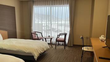 In-room safe, iron/ironing board, free WiFi, bed sheets