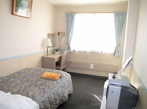 Single Room, Smoking | Desk - Business Hotel Motonakano (Tomakomai)