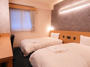 In-room safe, desk, free WiFi - Asahikawa Sun Hotel (Asahikawa)
