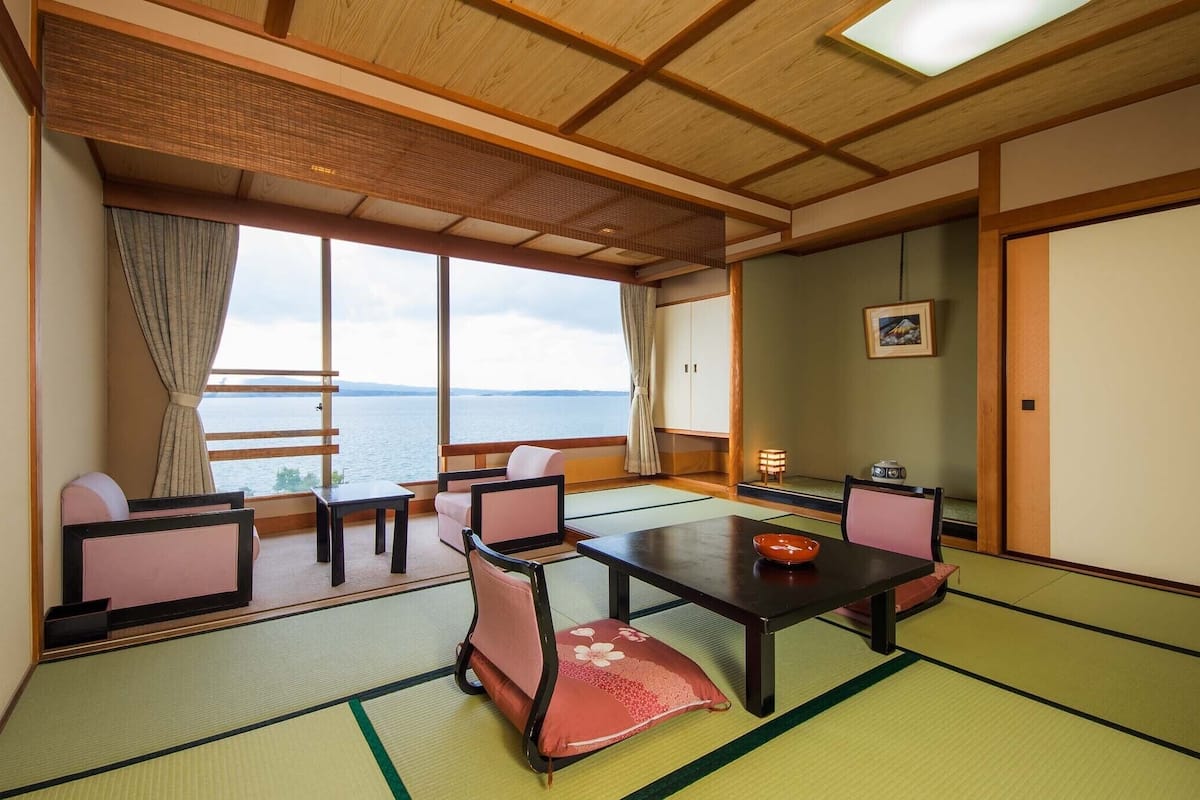 Habitación tradicional, para fumadores, vista al océano (Japanese Style, Main Building) | Caja de seguridad en la habitación