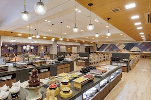 Café da manhã e jantar