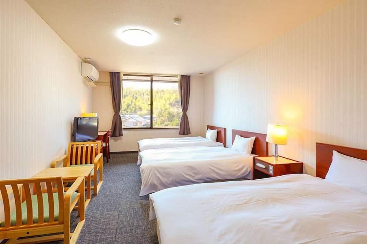 Standard Triple Room(Annex) - Indoor Bath - Non-Smoking