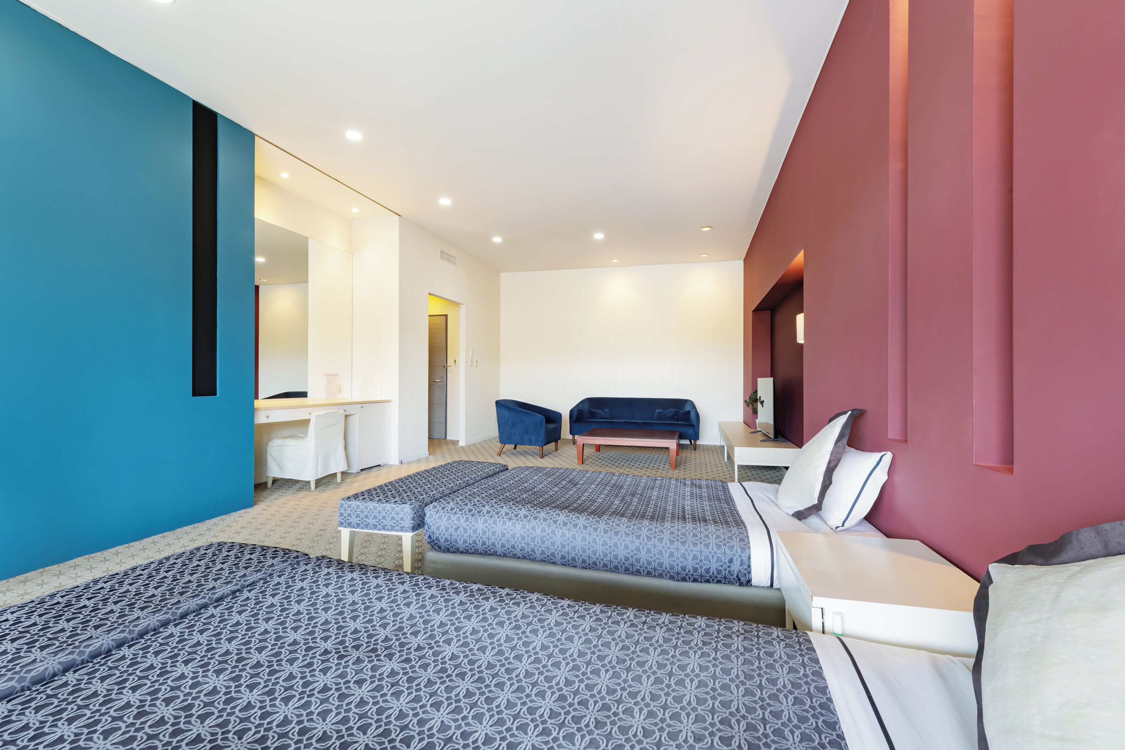 Lanai Suite (With private bathroom)(Non-Smoking) | In-room safe, free WiFi, bed sheets