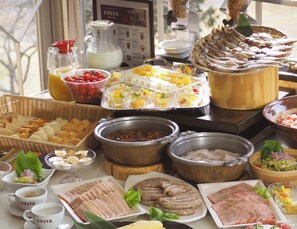 Breakfast meal