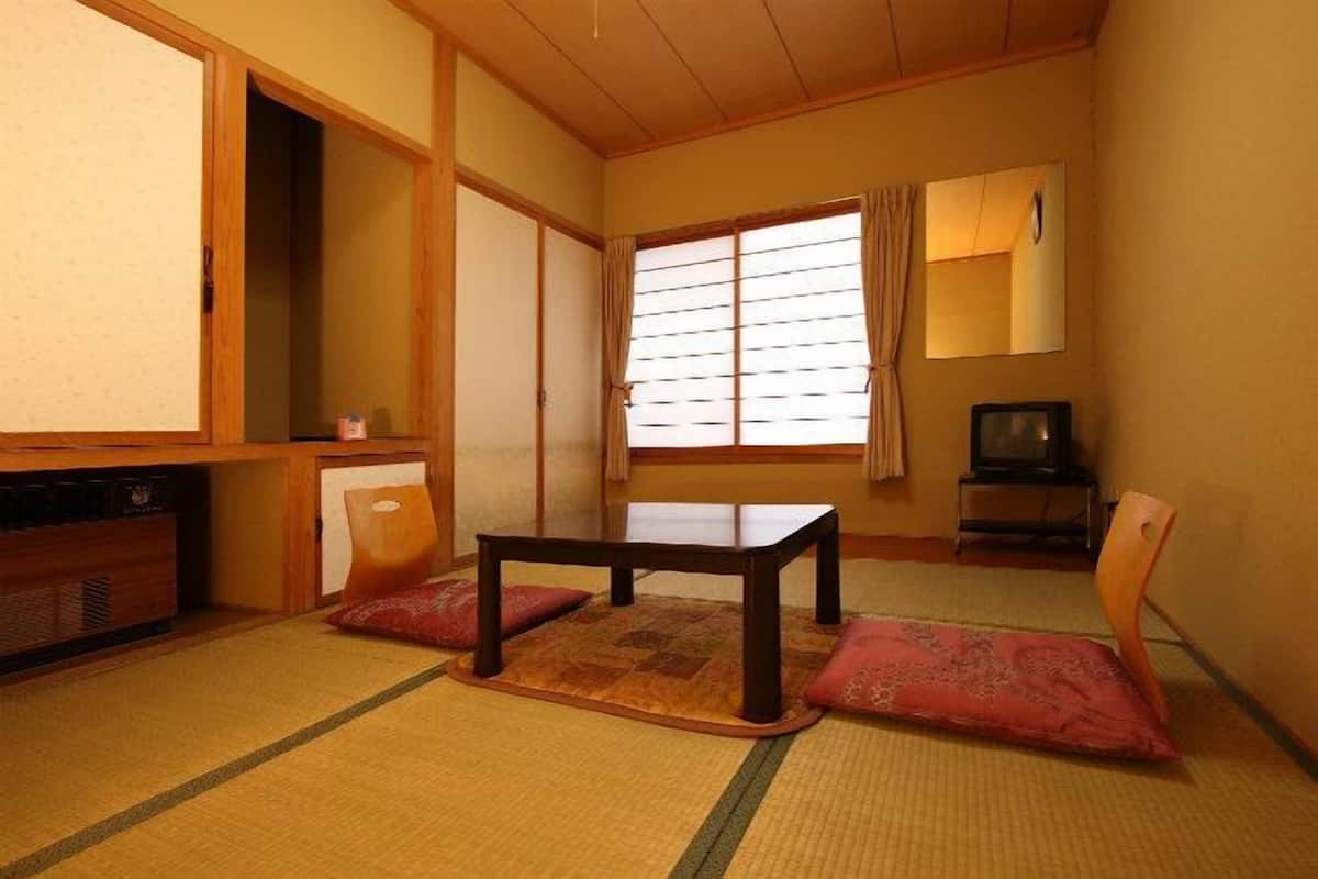 Economy Japanese Style Room | In-room safe, free WiFi