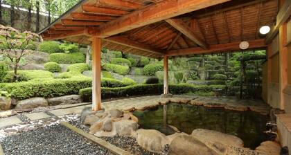 Yakushido spa