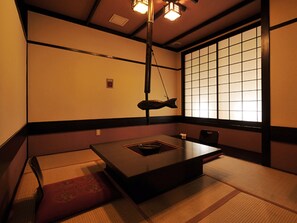 In-room dining - Ginshotei Awashima (Numata)