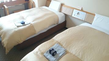 Chambre Deluxe avec lits jumeaux, fumeurs | Bureau, espace de travail pour ordinateur portable