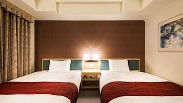 Deluxe Twin Room, Non Smoking | Desk, blackout drapes, free WiFi, bed sheets