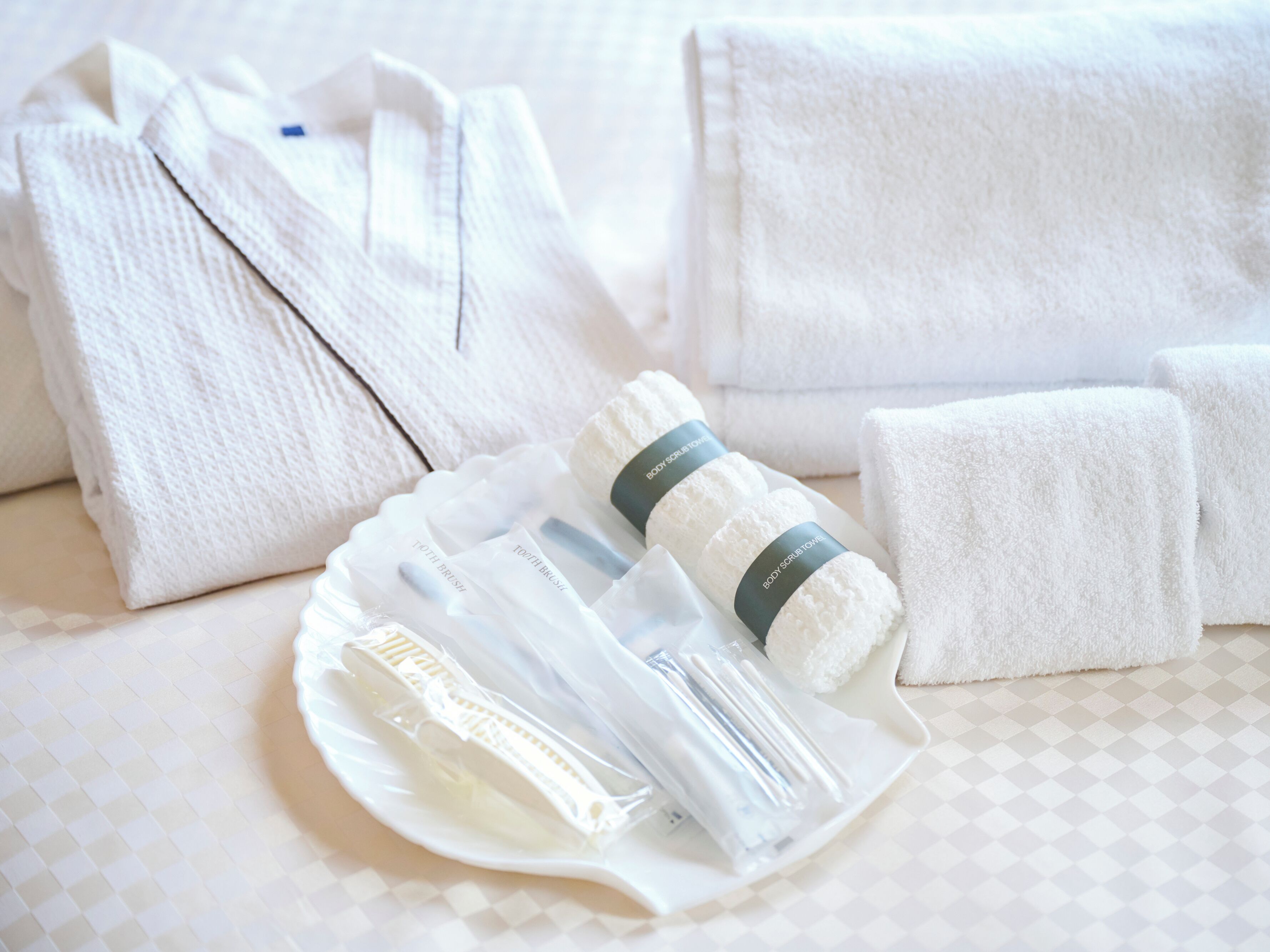 書桌、遮光布/窗簾、免費無線上網、床單