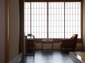 Sea View Large Japanese Style Room, Buffet Dinner | In-room safe, free WiFi - Kaike Onsen Tokoen (Yonago)