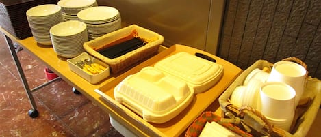 供应早餐